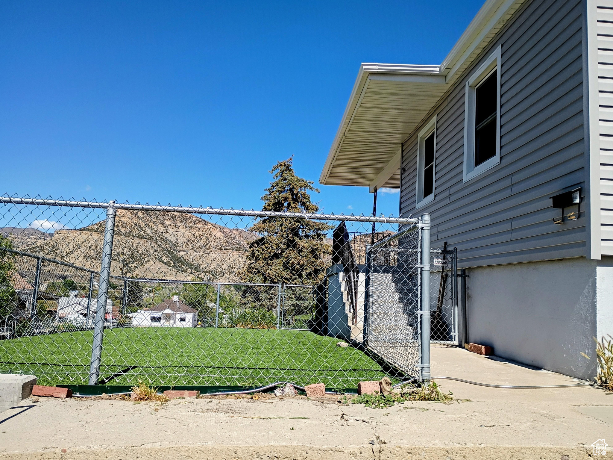 301 E St, Helper, Utah image 4