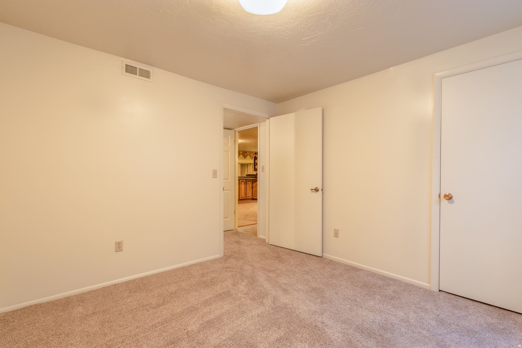 BROOKSTONE - Residential