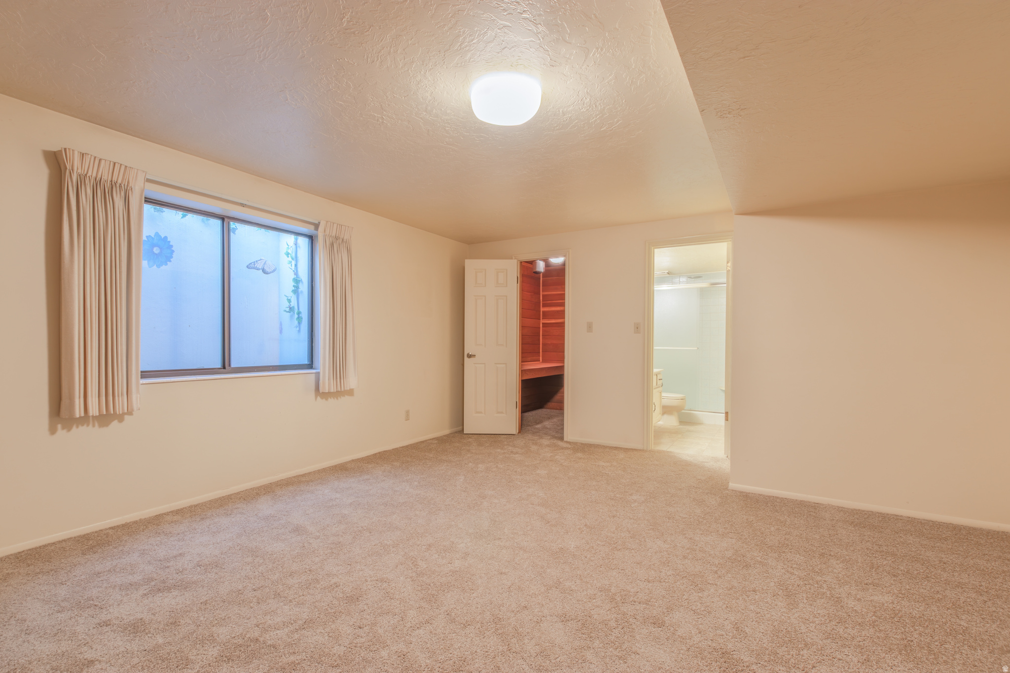 BROOKSTONE - Residential