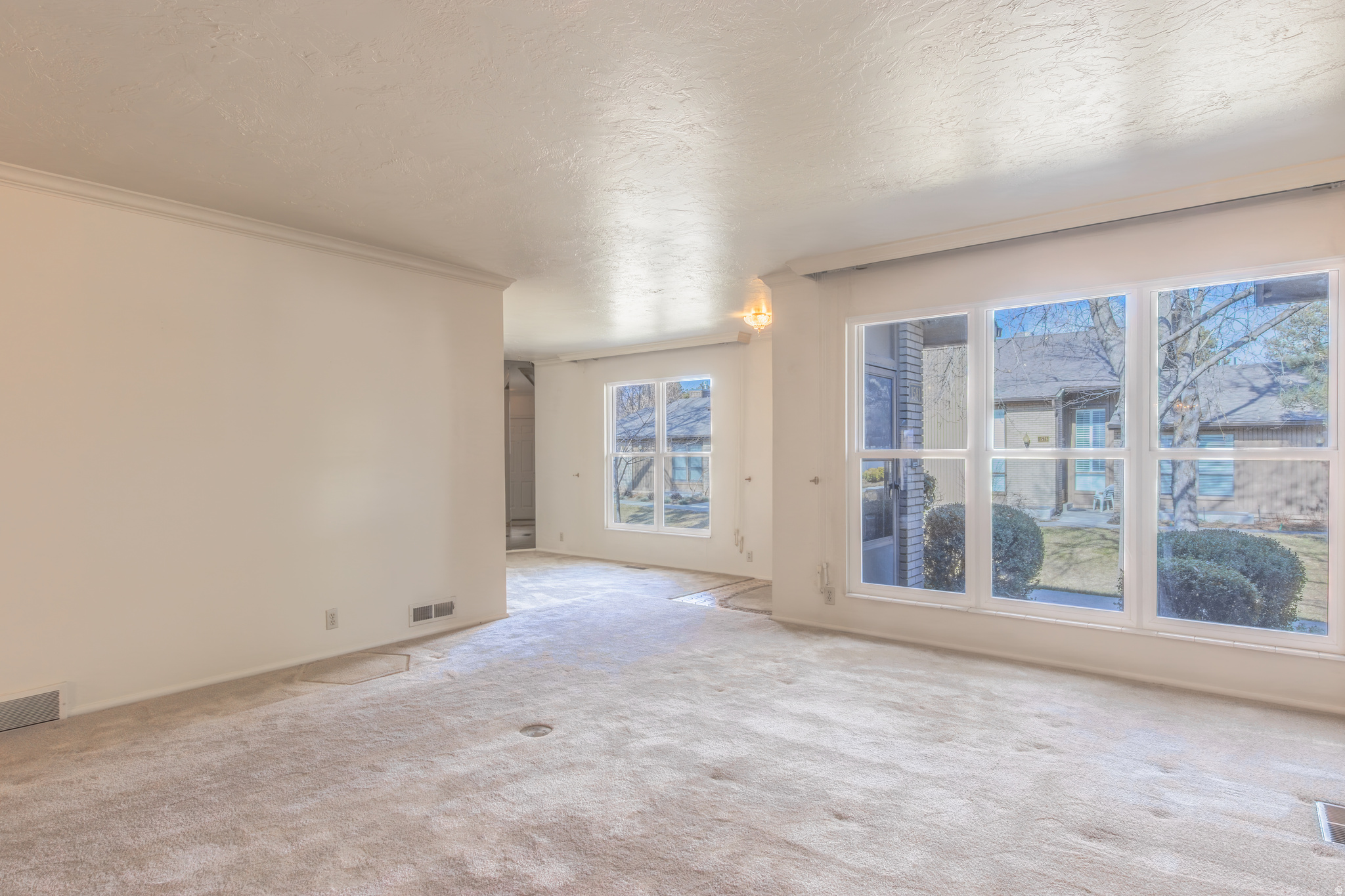 BROOKSTONE - Residential