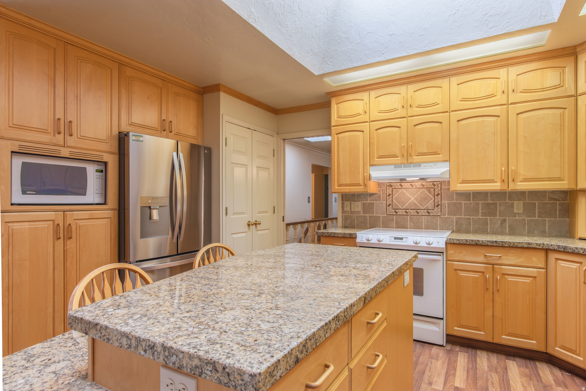 BROOKSTONE - Residential