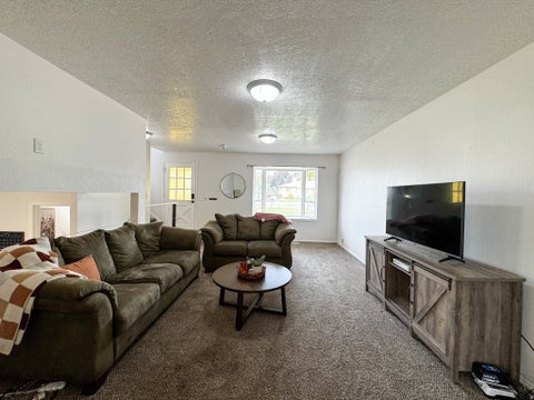 Tiny photo for 181 E 5150 S, Washington Terrace, UT 84405 (MLS # 2183805)