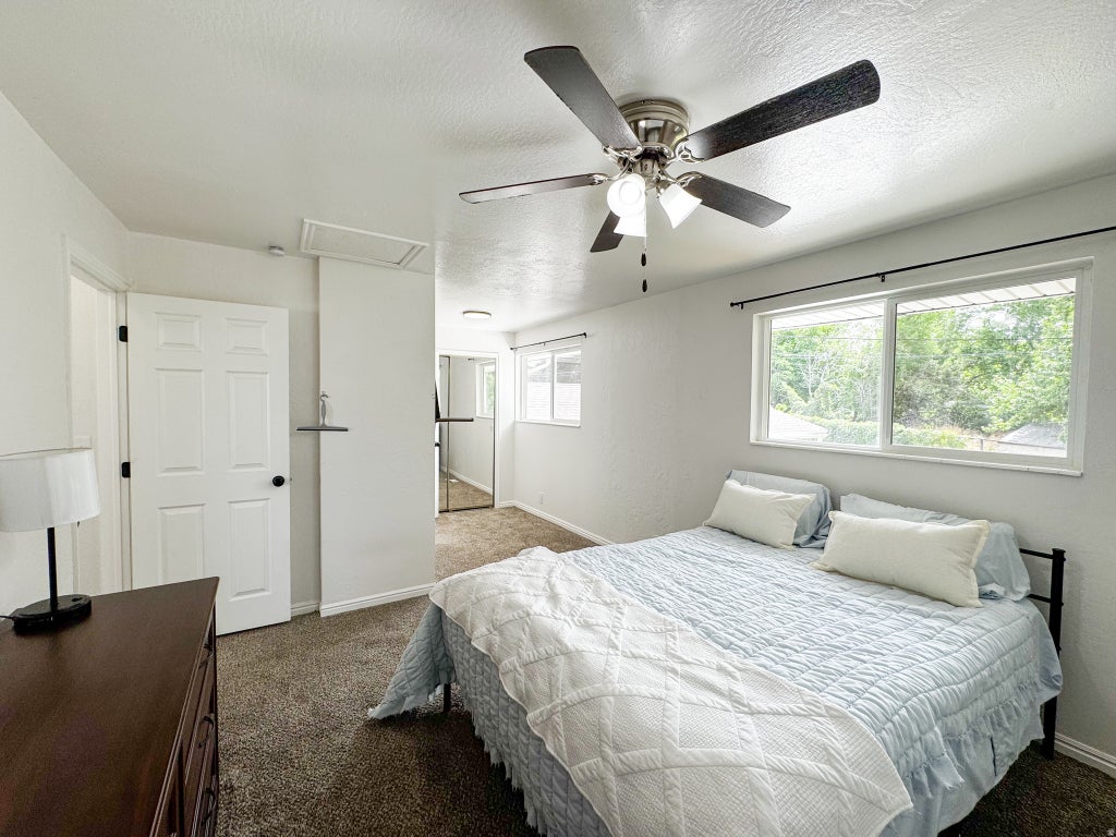 Photo of 181 E 5150 S, Washington Terrace, UT 84405 (MLS # 2183805)