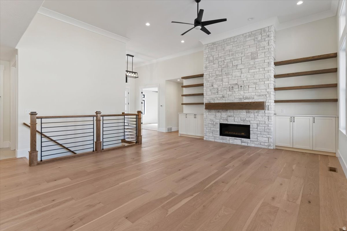 DEER CREST - Residential