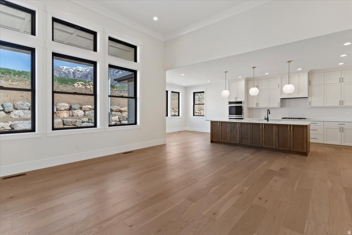 DEER CREST - Residential