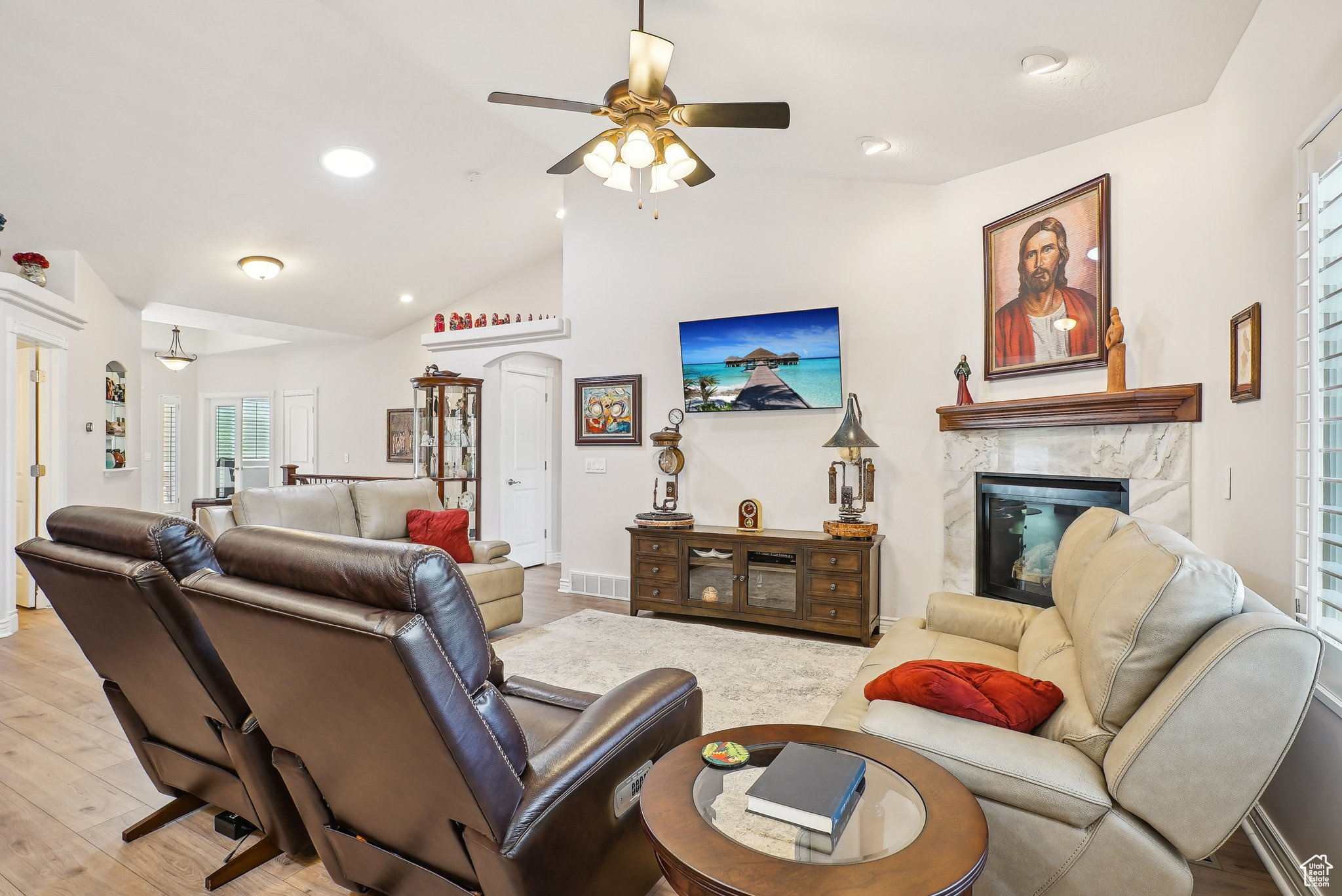 9451 S Peaceful View Way, South Jordan, Utah image 8