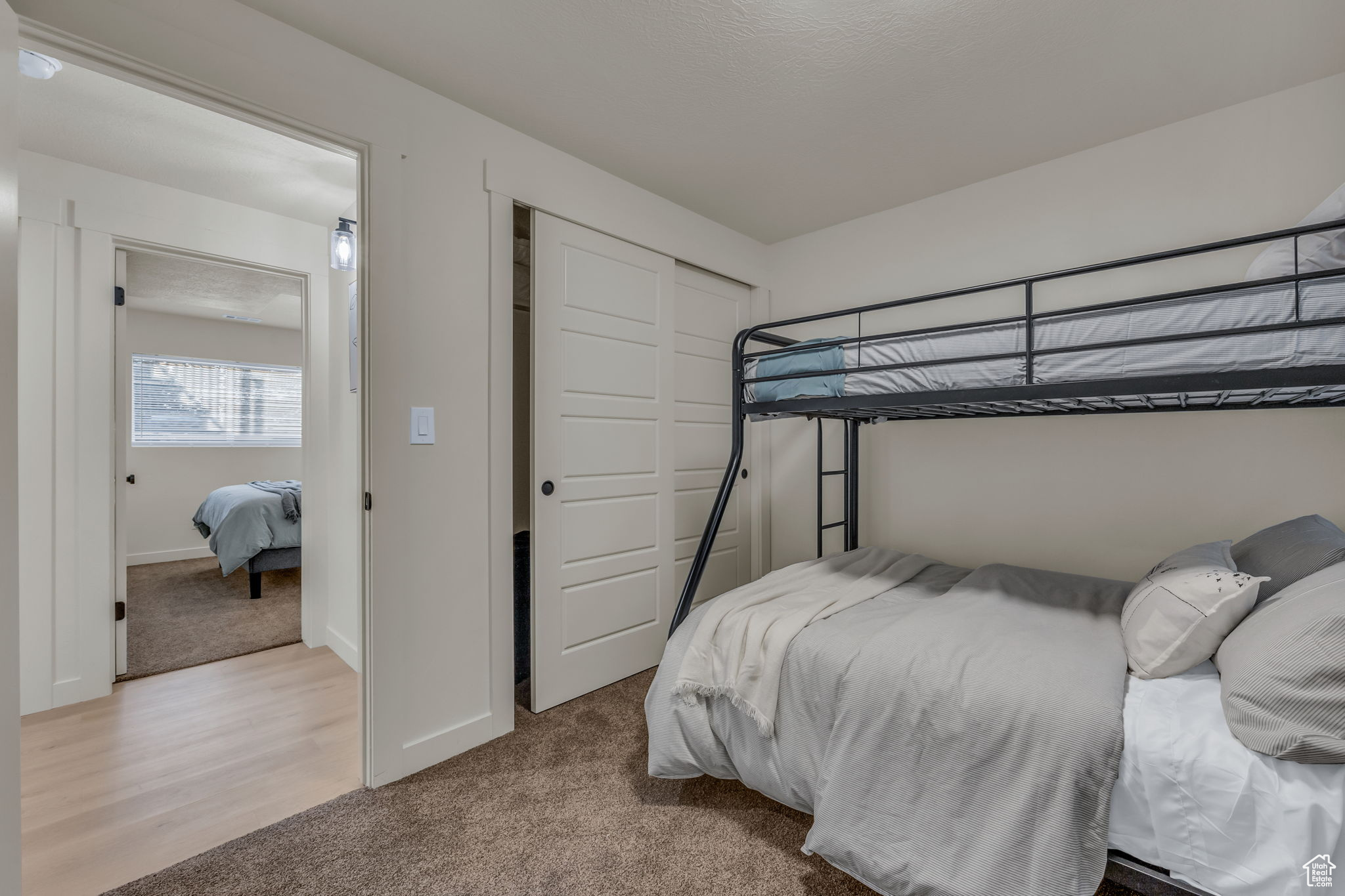 8613 S Pebble Hills Dr, Sandy, Utah image 25