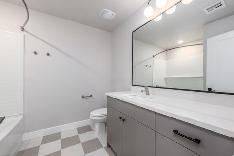 Tiny photo for 3991 E RAZOR DR #118, Washington, UT 84780 (MLS # 2126764)