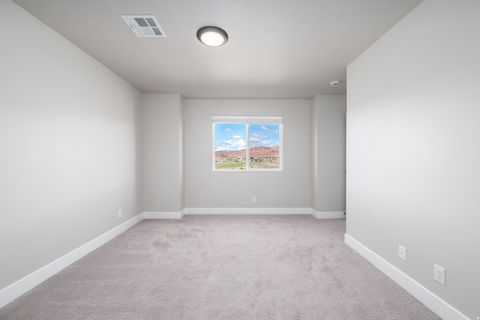 Tiny photo for 3991 E RAZOR DR #118, Washington, UT 84780 (MLS # 2126764)