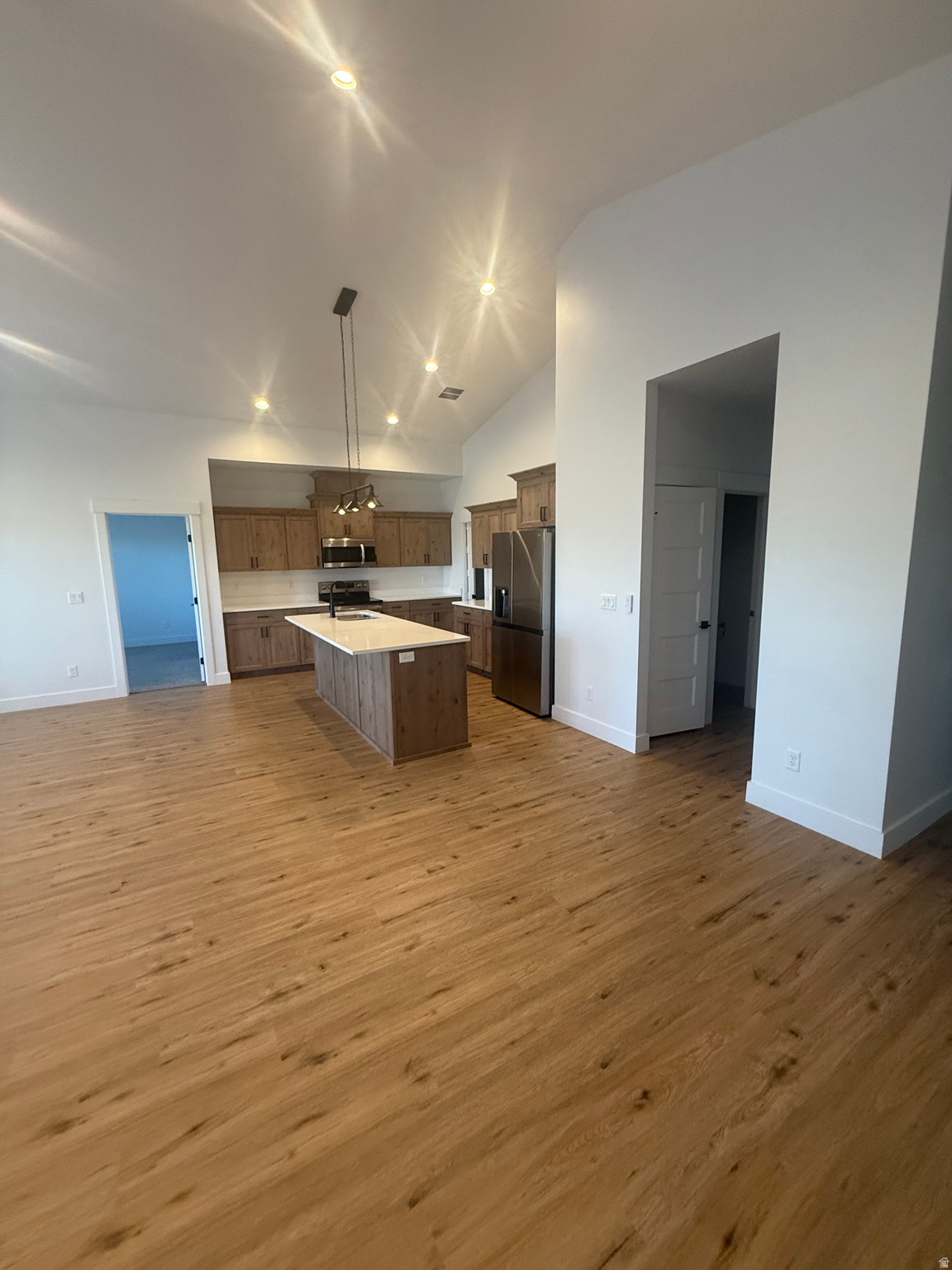 PARKER ESTATES - Residential
