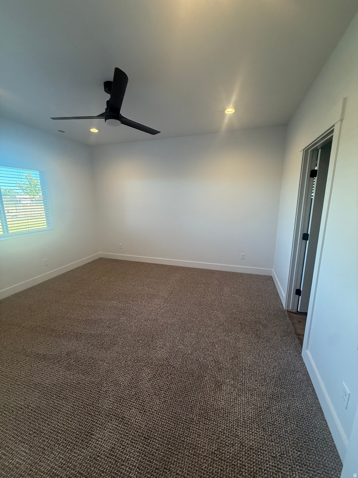 PARKER ESTATES - Residential