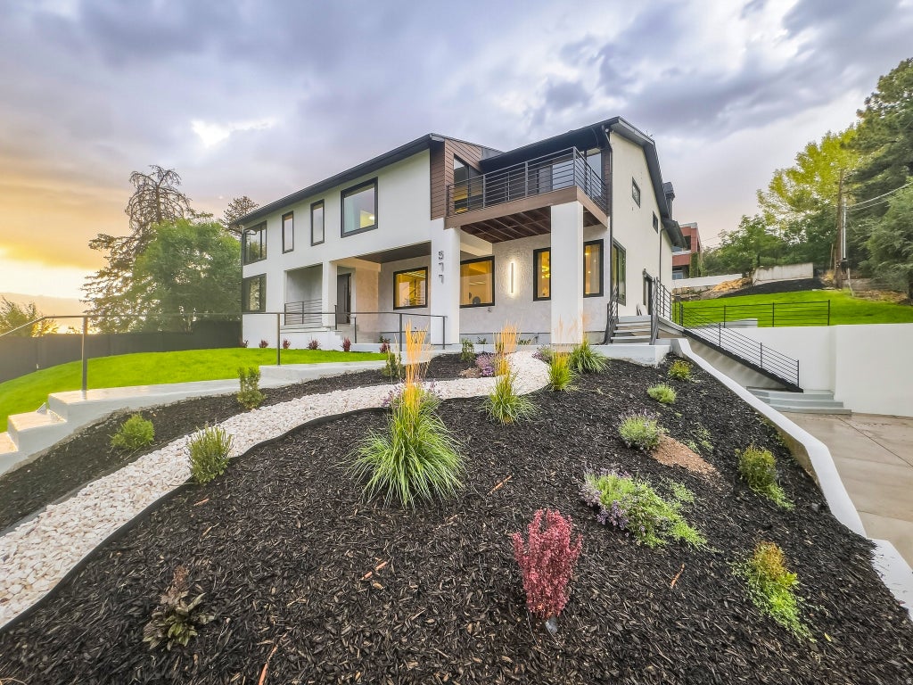 Photo of 577 E 13TH AVE, Salt Lake City, UT 84103 (MLS # 2186966)