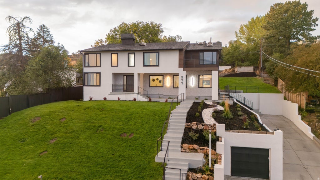 Photo of 577 E 13TH AVE, Salt Lake City, UT 84103 (MLS # 2186966)