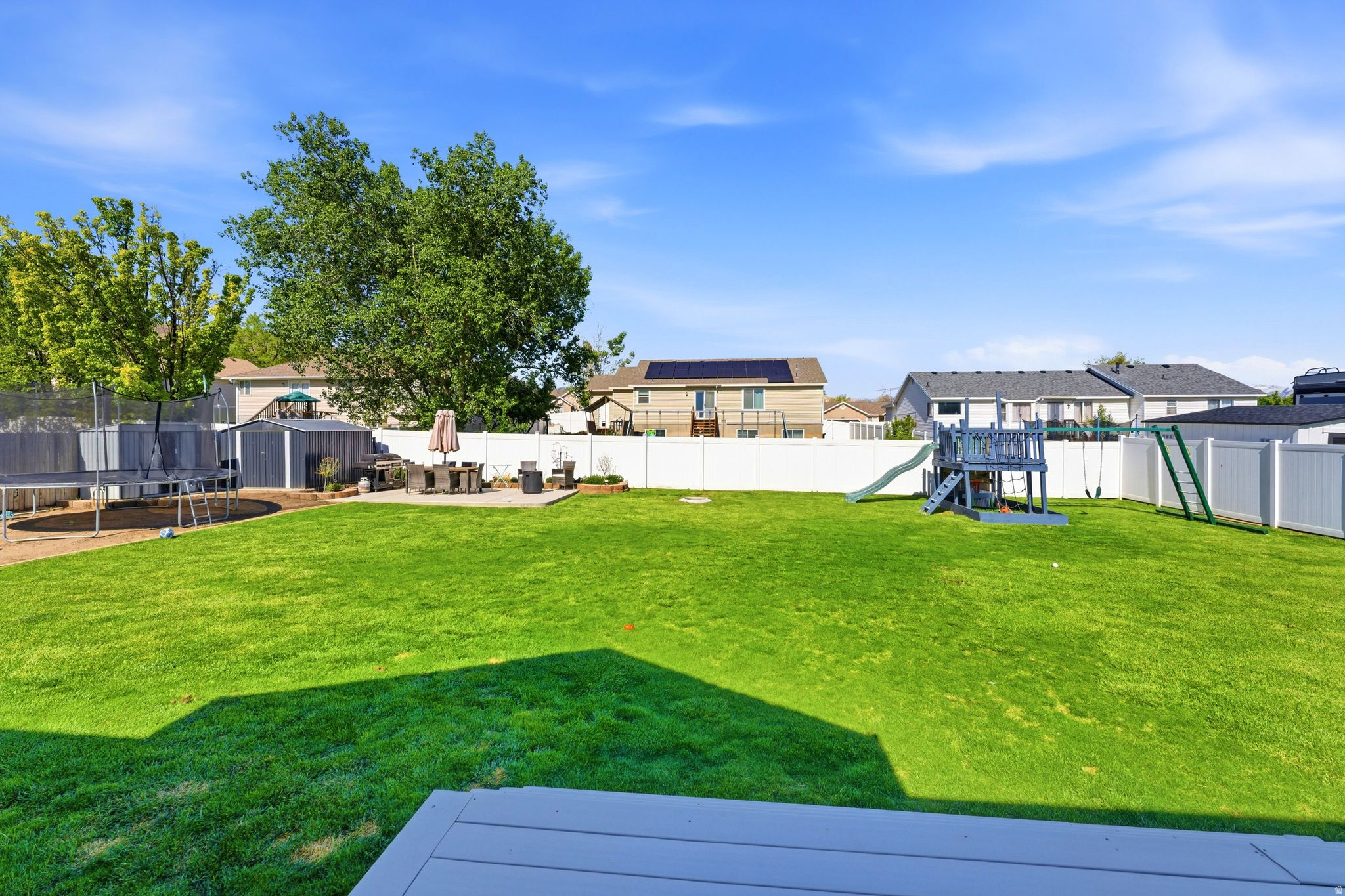 THE FOOTHILLS - Residential