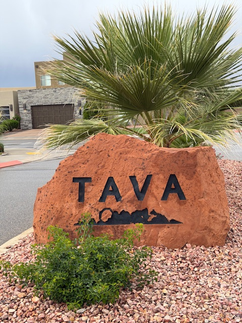 TAVA RESORT AT SANDHOLLOW - Residential