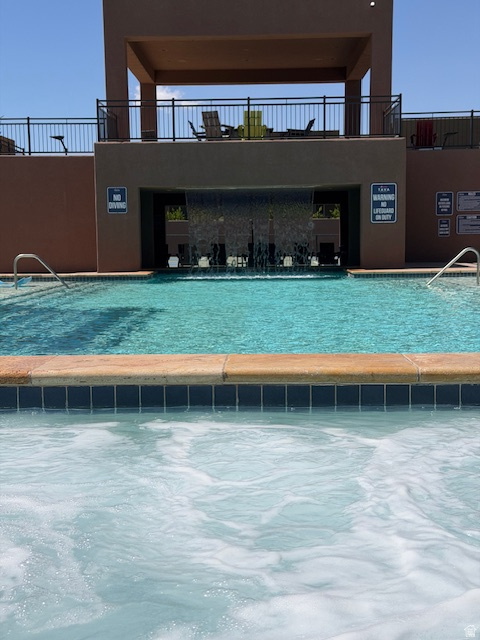 TAVA RESORT AT SANDHOLLOW - Residential