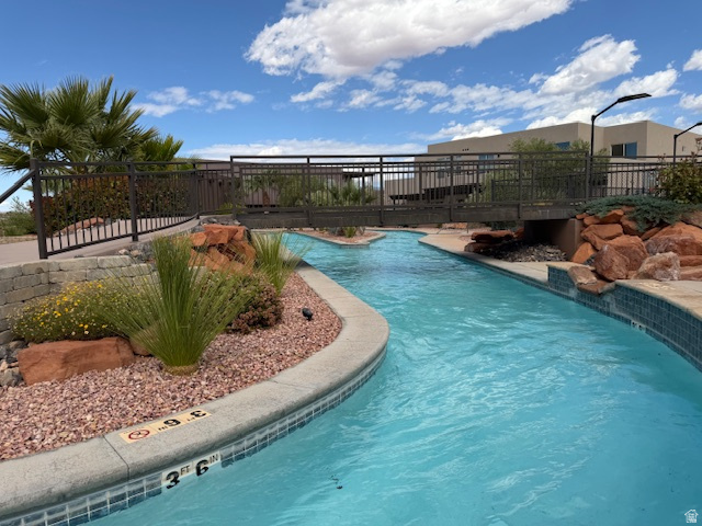 TAVA RESORT AT SANDHOLLOW - Residential