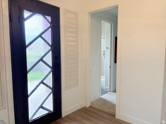 TAVA RESORT AT SANDHOLLOW - Residential