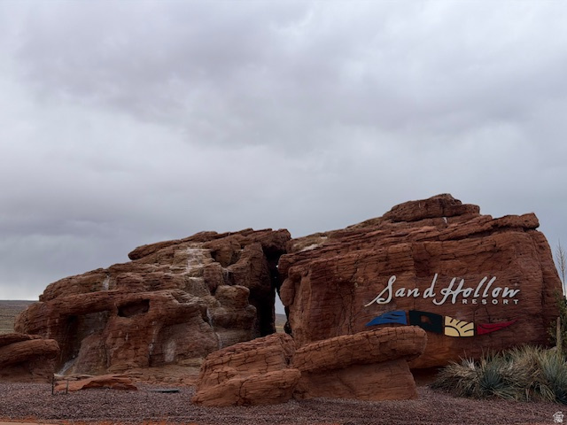 TAVA RESORT AT SANDHOLLOW - Residential