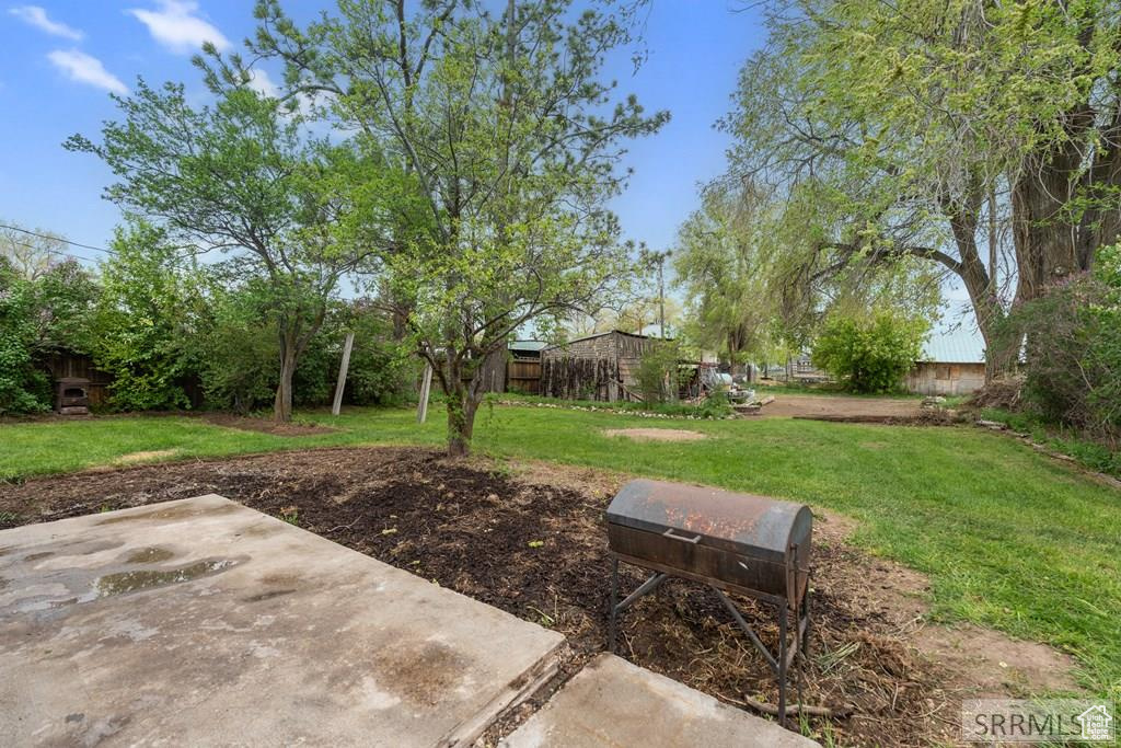 ROCK HOUTZ ADD - Residential