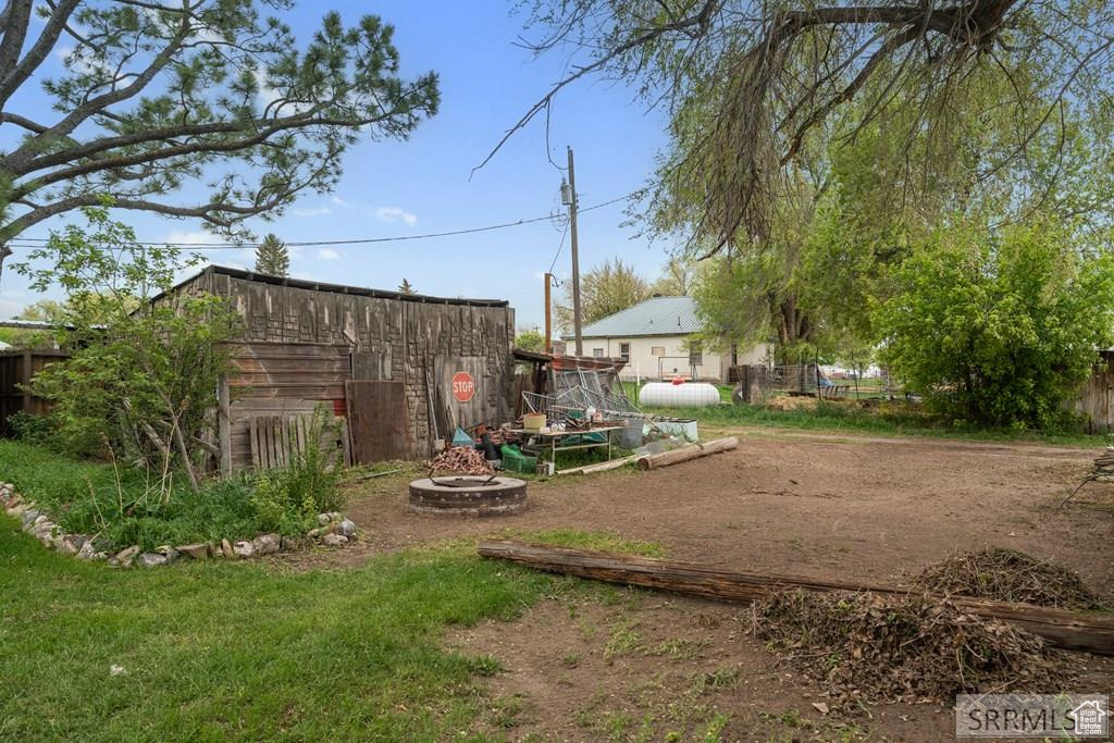 ROCK HOUTZ ADD - Residential