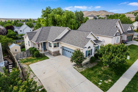 Homes For Sale - 4421 N Chestnut Oak Dr<br/> Lehi, UT 84048
