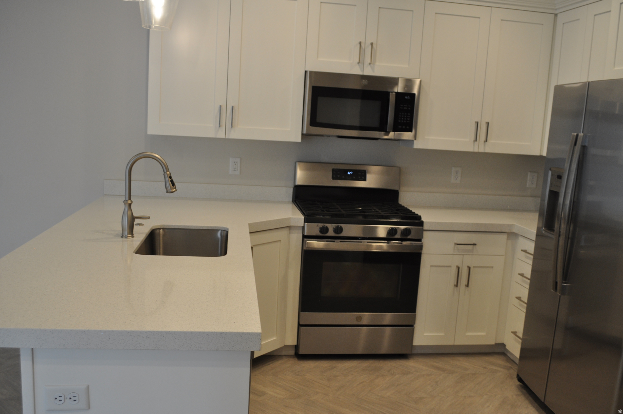 RIDGE - Residential