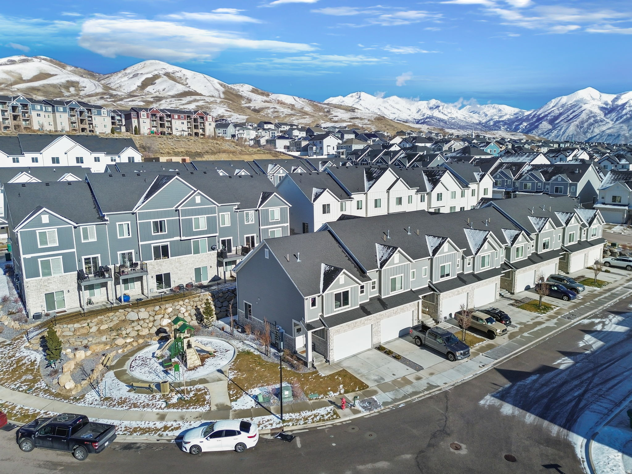 RIDGE - Residential