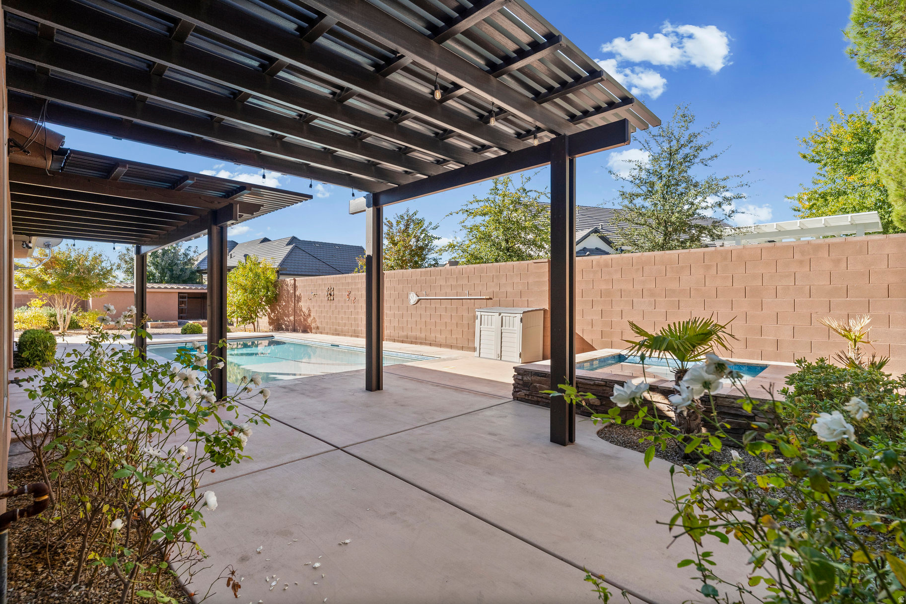 SOUTH RIM AT FOREMASTER RIDGE - Residential