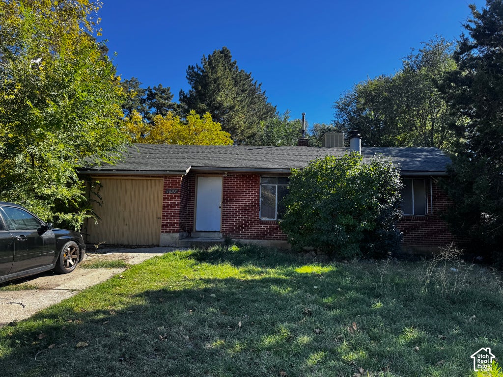 Photo of 1027 E NORTH ST, Ogden, UT 84404 (MLS # 2192588)