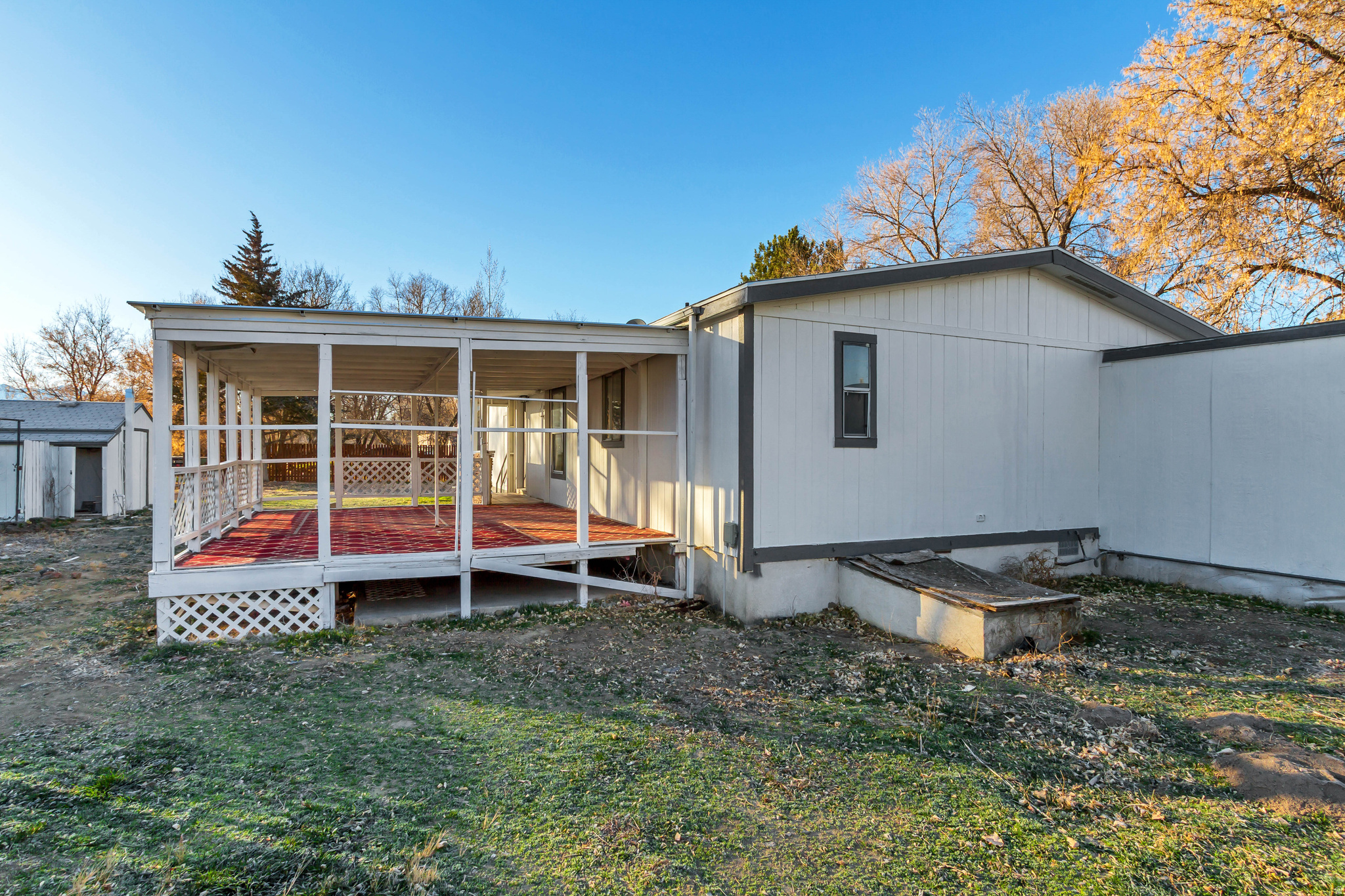 GOLDEN GARDENS SUB - Residential