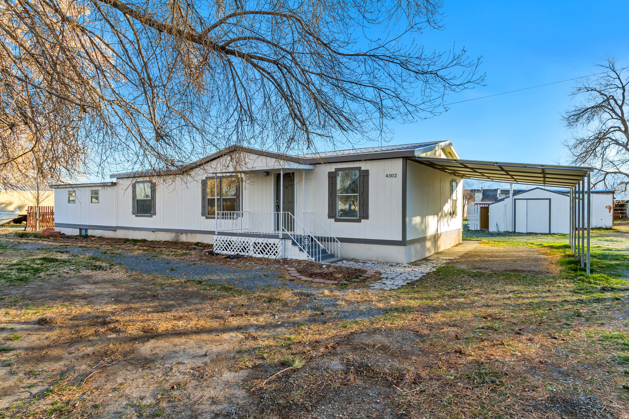 GOLDEN GARDENS SUB - Residential