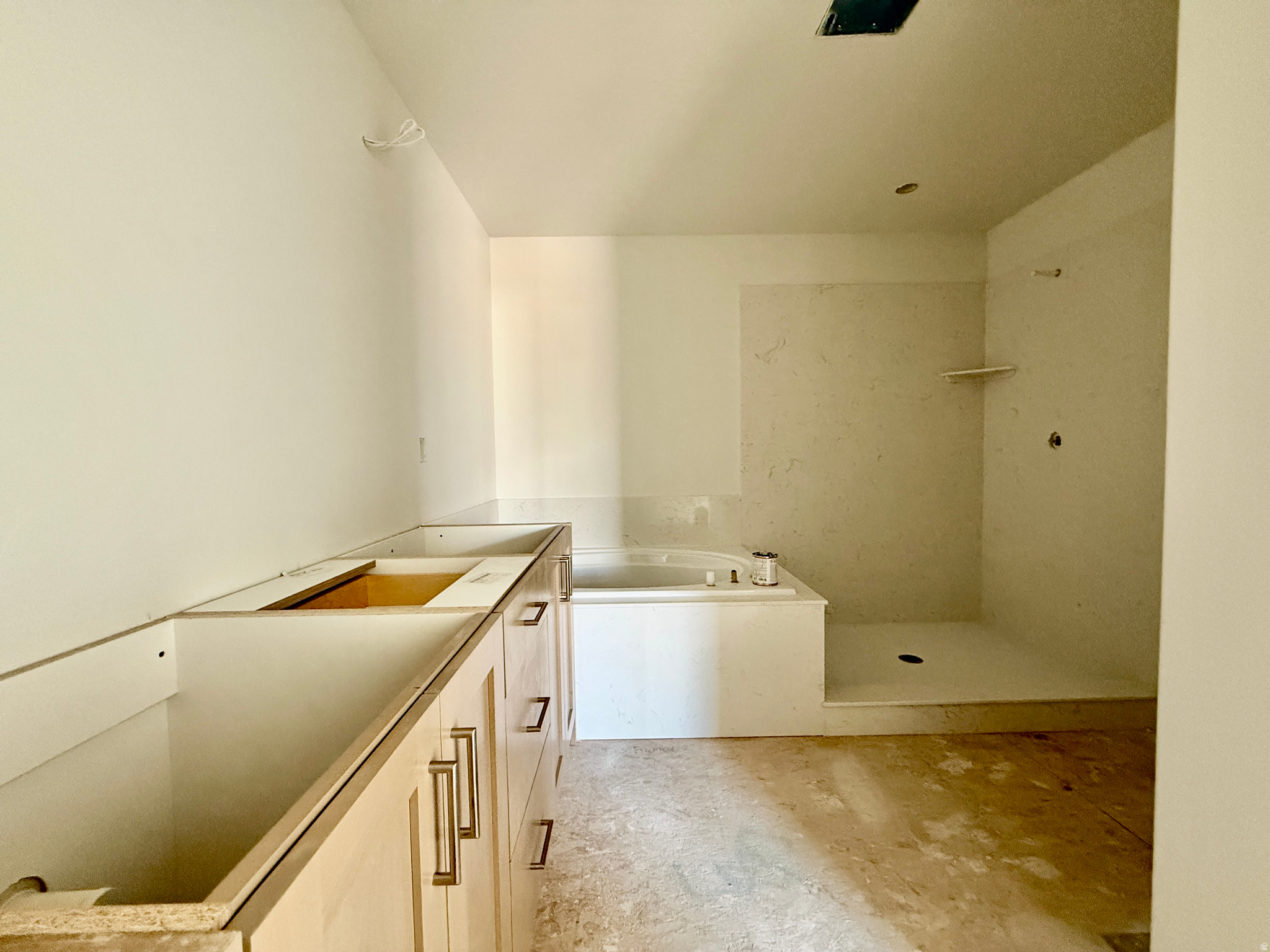 CREEKSIDE AT JDC RANCH - Residential