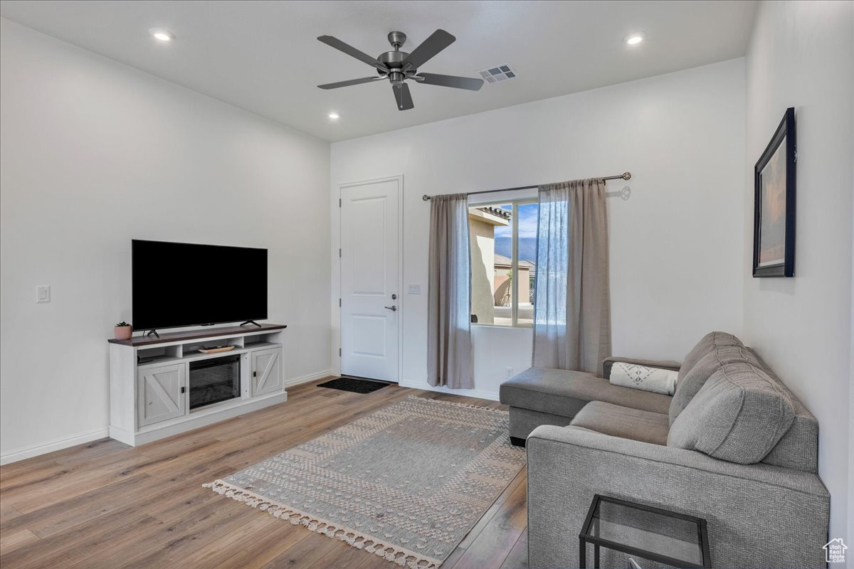SEDERO AT DESERT SANDS 3 - Residential