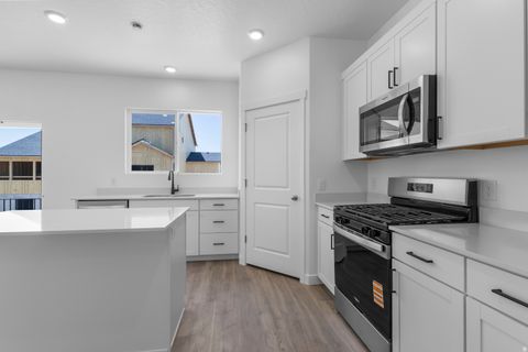 Tiny photo for 1709 E 920 N #253, Salem, UT 84653 (MLS # 2139364)