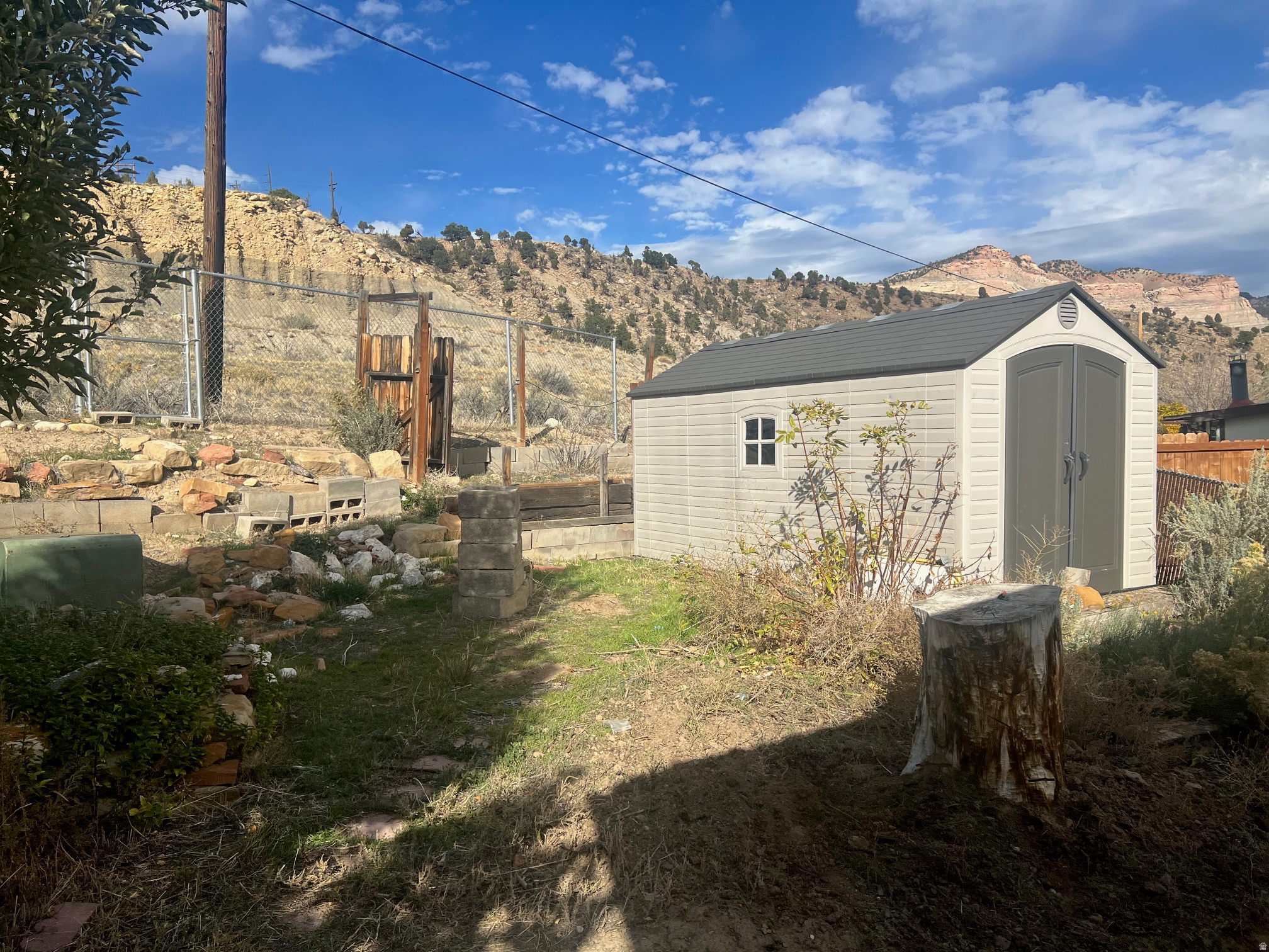 SPRING CANYON ESTATES - Residential