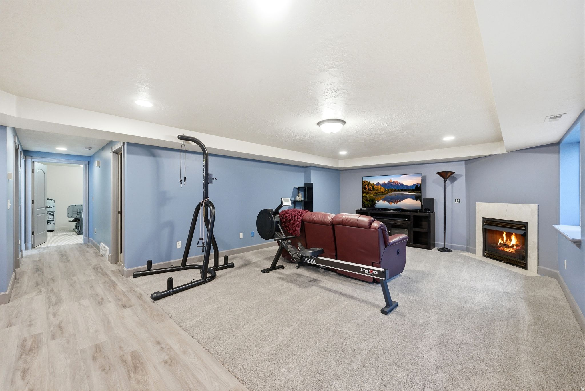 COUNTRY OAKS - Residential