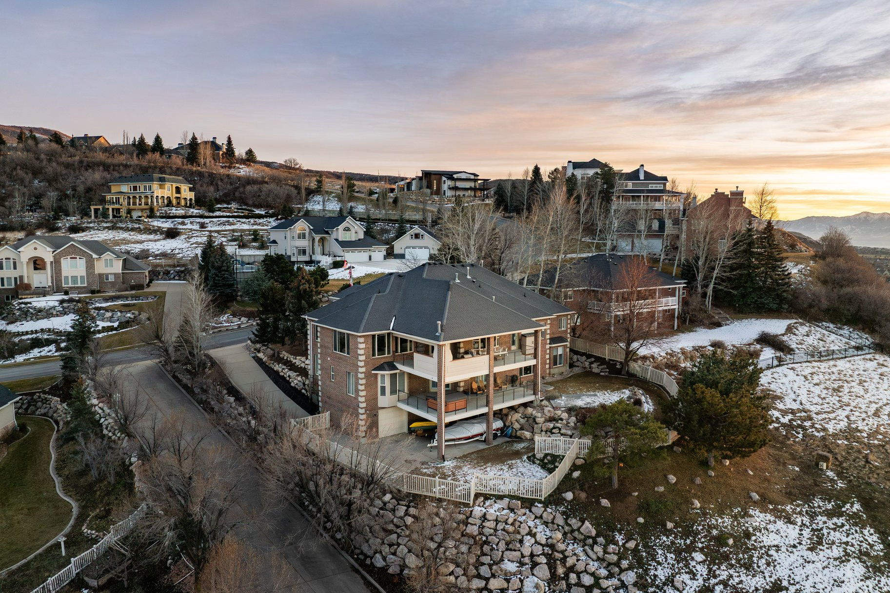 SUNSET HOLLOW - Residential