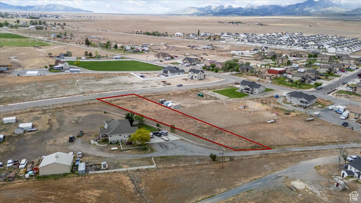 638 W Red Tail Circle #10 Cir #10, Garden City, Utah image 2