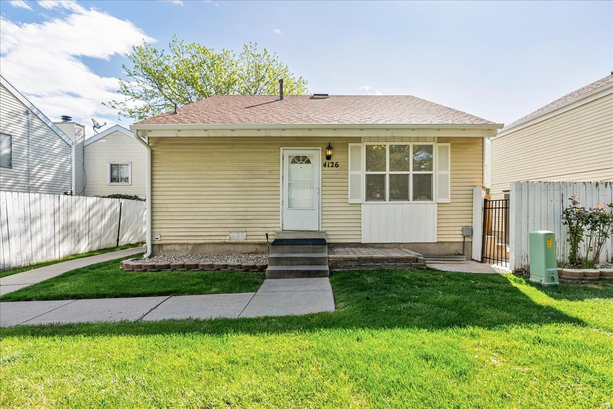 SUNNYBROOK PARK - Residential