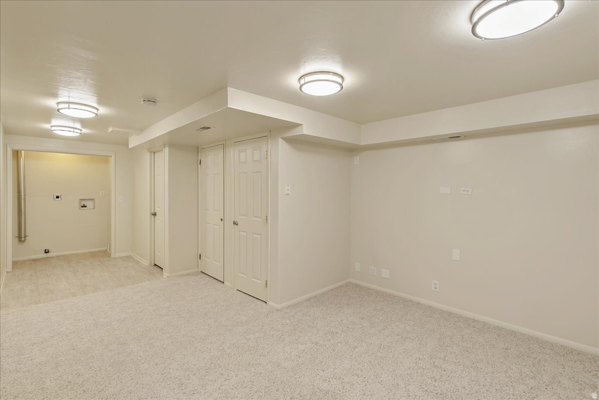 SUNNYBROOK PARK - Residential