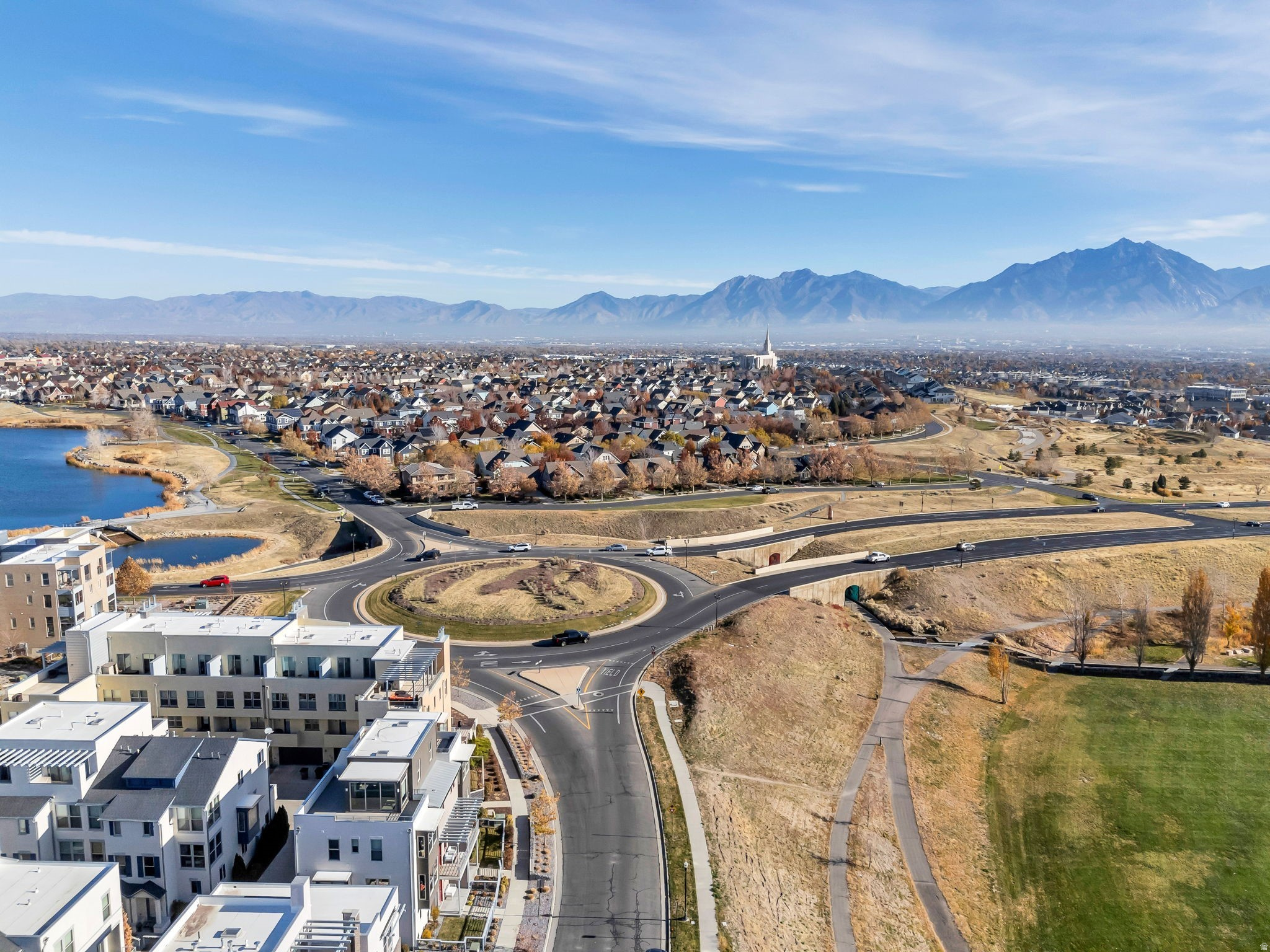 DAYBREAK - Residential