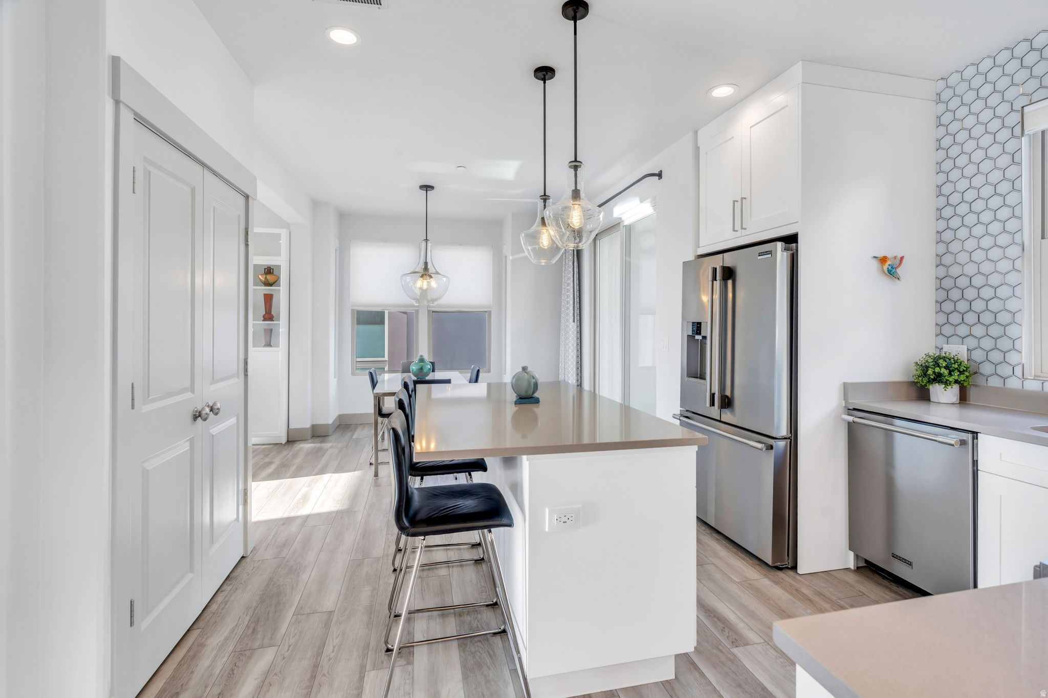 DAYBREAK - Residential