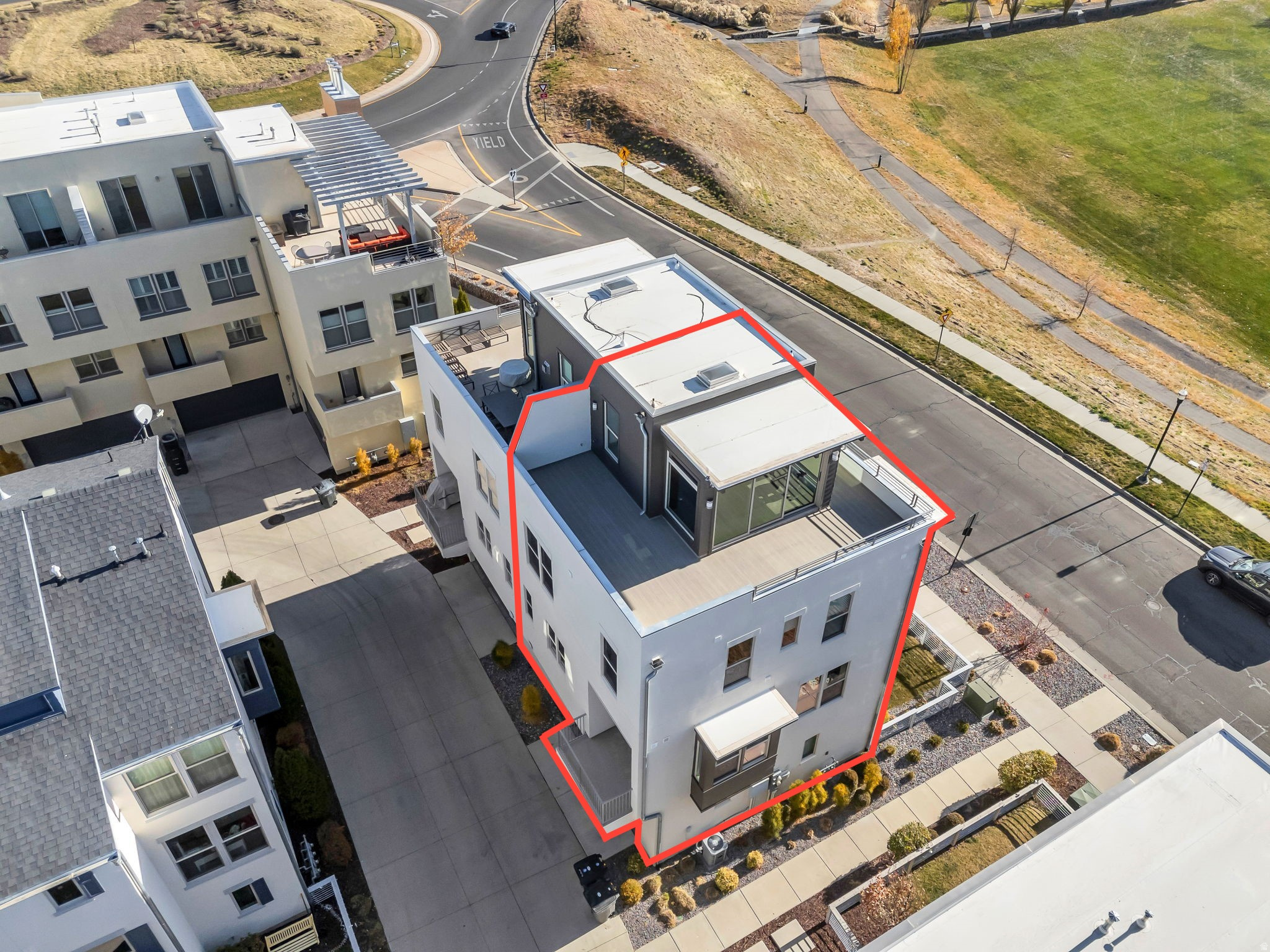 DAYBREAK - Residential