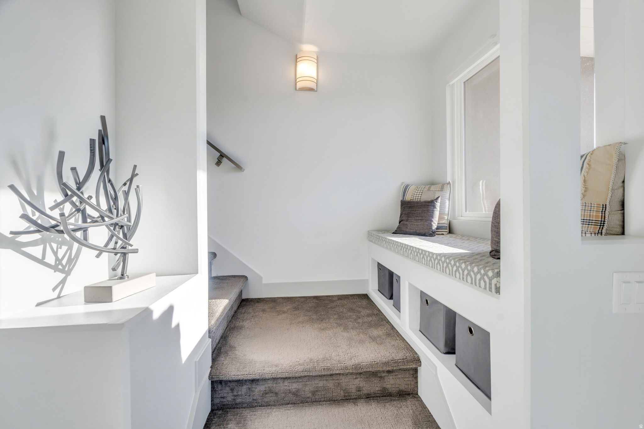 DAYBREAK - Residential