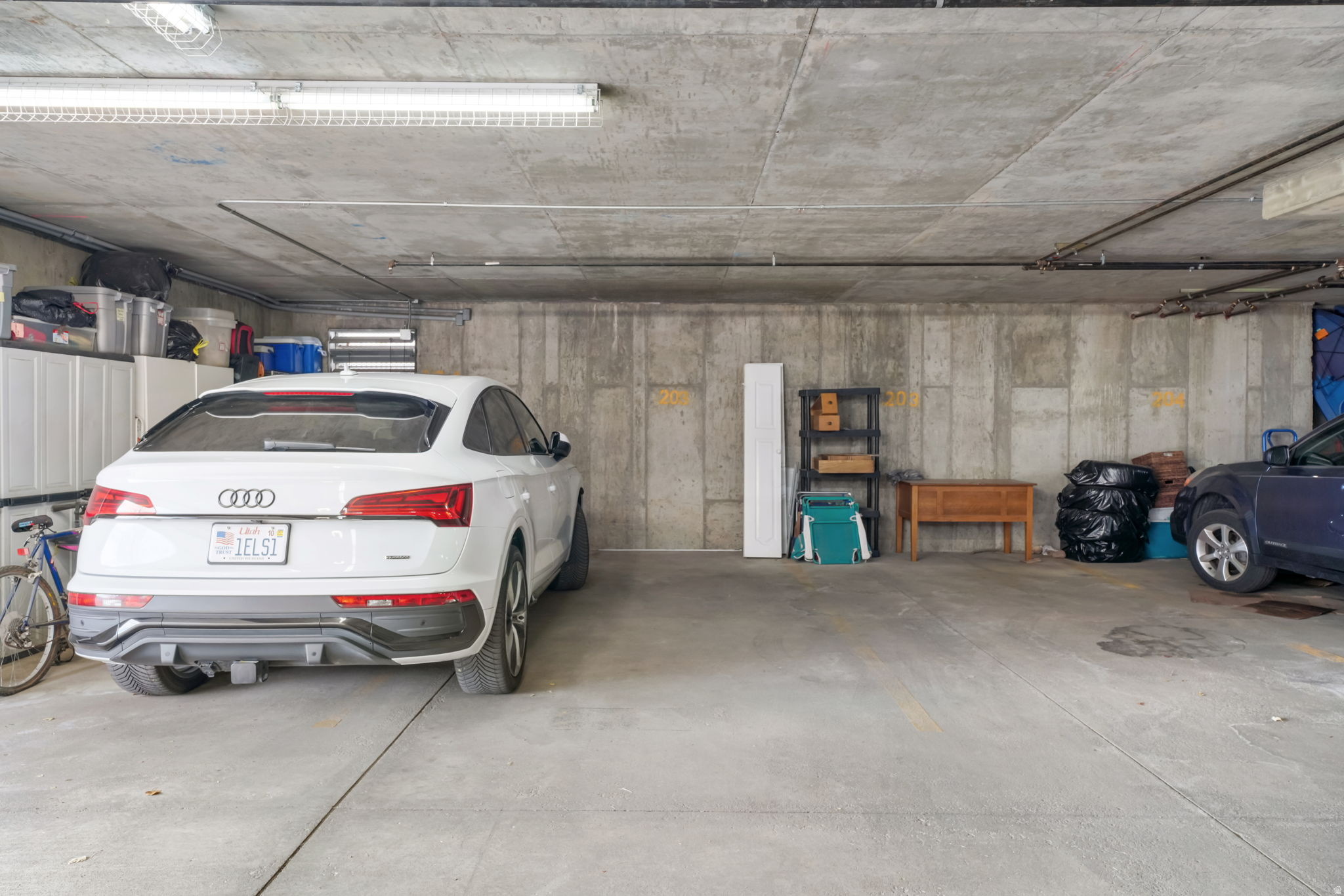 FOX BAY CONDOMINIUMS - Residential