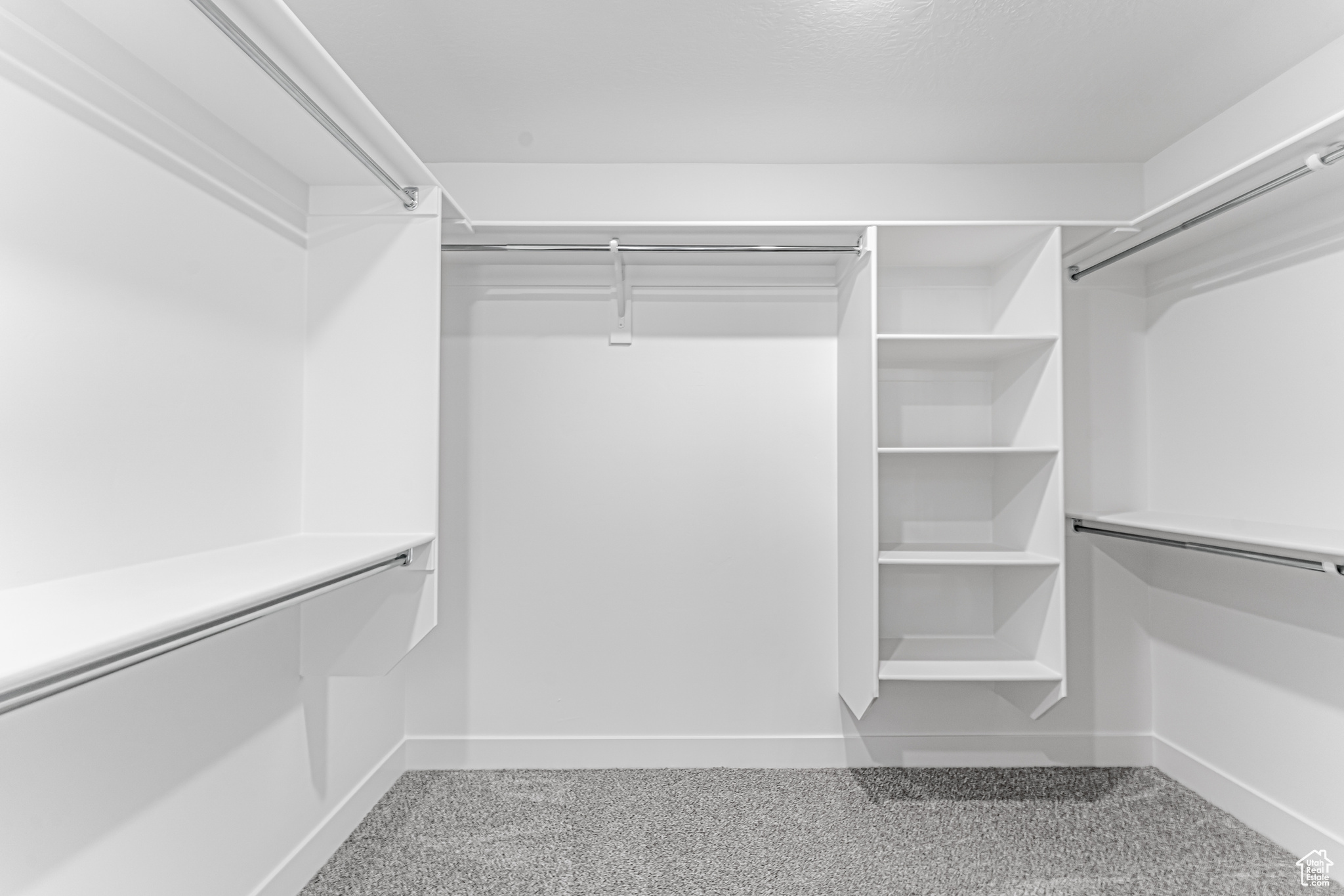 RIDGEHORNE - Residential