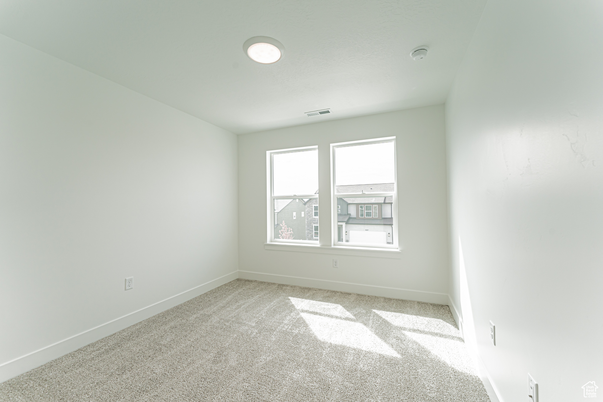 RIDGEHORNE - Residential