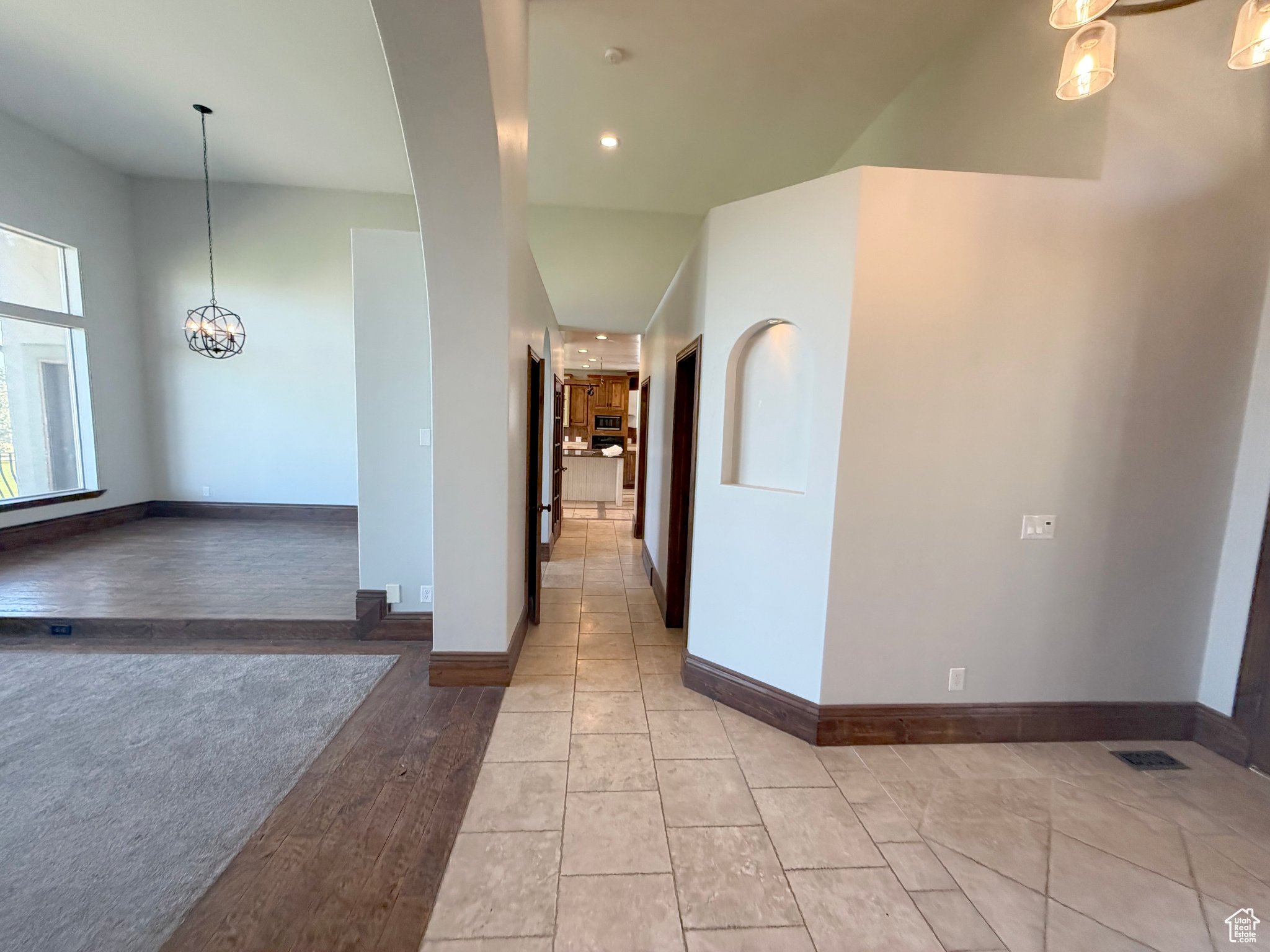 PELICAN BAY - Residential