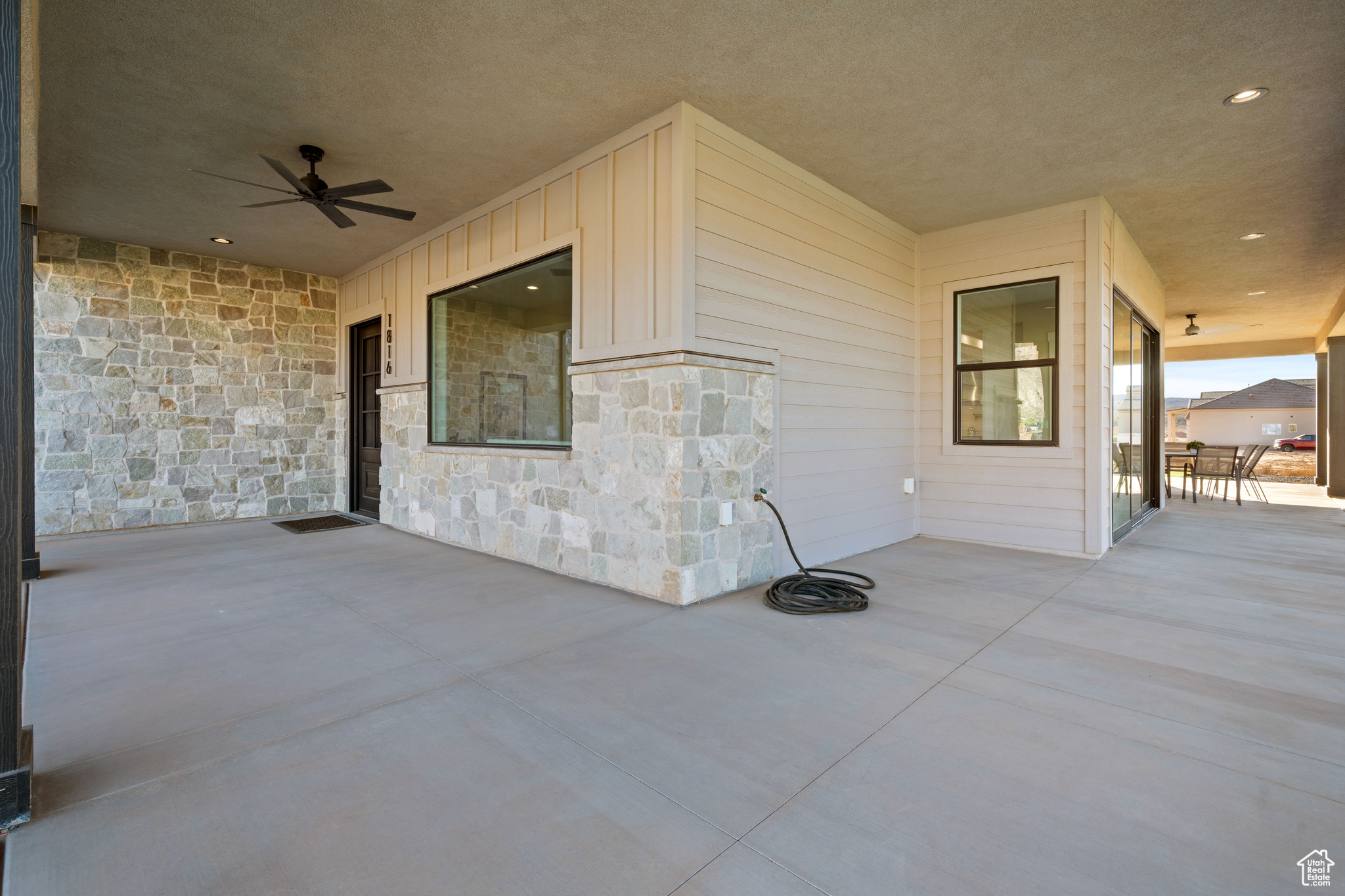 HURRICANE FIELDS ESTATES 3 - Residential